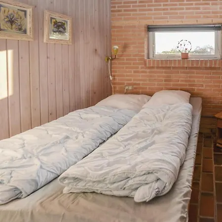 Two-bedroom In Sydals Feriehus Skovbyballe
